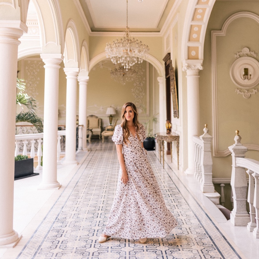 Gal Meets Glam | Millie Floral Dress in Cream